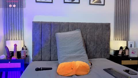 Ema online show from January 12, 2026, 10:59 pm