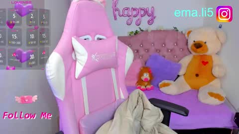 Snapshot of ema_tayy chatting on September 14, 2025, 4:22 am Ema online show from September 14, 2025, 4:22 am