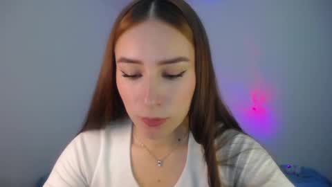 Snapshot of emaa_martins chatting on February 26, 2025, 7:27 pm Emaa online show from February 26, 2025, 7:27 pm