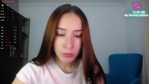 Snapshot of emaa_martins chatting on September 17, 2025, 10:44 pm Emaa online show from September 17, 2025, 10:44 pm
