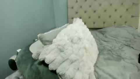 emaasex online show from June 16, 2026, 12:24 am
