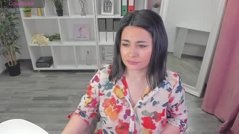 Snapshot of emabrownie chatting on February 2, 2025, 7:57 pm EmaBrownie online show from February 2, 2025, 7:57 pm