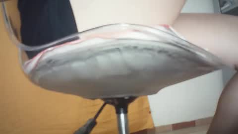 emailisa online show from April 2, 2026, 1:47 am