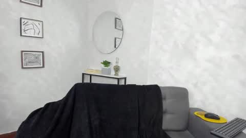 Snapshot of emattaylor chatting on February 10, 2026, 1:15 pm . online show from February 10, 2026, 1:15 pm