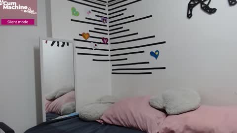 Ema Walker online show from November 29, 2025, 8:12 pm