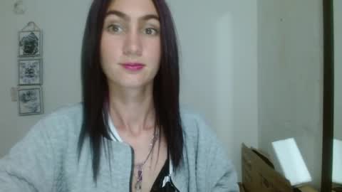 ember57607 online show from February 3, 2025, 8:46 pm