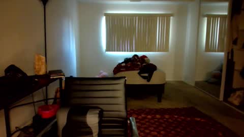 Snapshot of embersboudoir chatting on February 23, 2026, 11:13 pm embersboudoir online show from February 23, 2026, 11:13 pm