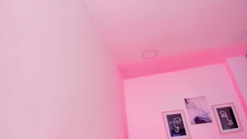 Snapshot of emelie_89 chatting on February 7, 2025, 2:58 pm emelie_89 online show from February 7, 2025, 2:58 pm