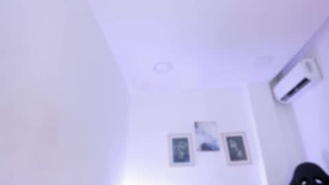 Snapshot of emelie_89 chatting on October 19, 2025, 1:12 pm emelie_89 online show from October 19, 2025, 1:12 pm
