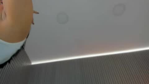 Snapshot of emelie_89 chatting on December 20, 2025, 11:39 am emelie_89 online show from December 20, 2025, 11:39 am