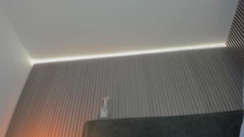 Snapshot of emelie_89 chatting on February 21, 2026, 11:33 am emelie_89 online show from February 21, 2026, 11:33 am