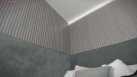 Snapshot of emelie_89 chatting on March 11, 2026, 11:38 am emelie_89 online show from March 11, 2026, 11:38 am