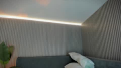 Snapshot of emelie_89 chatting on March 28, 2026, 11:32 am emelie_89 online show from March 28, 2026, 11:32 am