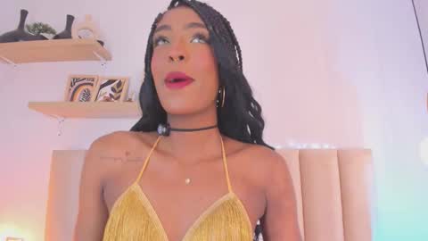 Emely online show from November 29, 2025, 11:35 am