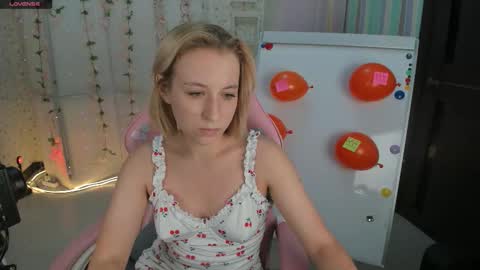 emelia online show from September 30, 2025, 11:15 am