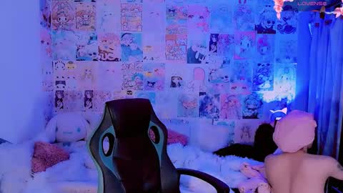 Emely Rous online show from November 1, 2025, 1:13 pm