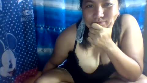 Snapshot of emelybloom123 chatting on January 21, 2025, 11:34 pm emelybloom123 online show from January 21, 2025, 11:34 pm