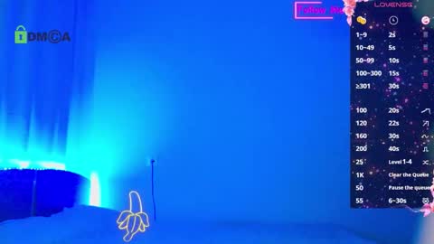 Snapshot of emelycrystal chatting on December 17, 2025, 3:56 am Emely online show from December 17, 2025, 3:56 am