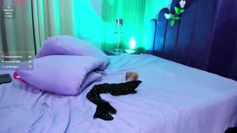 Snapshot of emelyross_ chatting on January 17, 2025, 7:08 am emely ross online show from January 17, 2025, 7:08 am