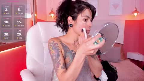 Snapshot of emeralda_co chatting on November 19, 2025, 4:51 pm Esmeralda online show from November 19, 2025, 4:51 pm