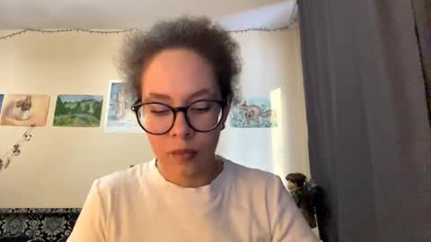 Snapshot of emeritarolph chatting on March 11, 2026, 11:05 am Mabel online show from March 11, 2026, 11:05 am