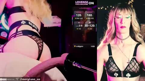 Snapshot of emerylune_xo chatting on February 3, 2026, 5:16 am Emery Lune online show from February 3, 2026, 5:16 am