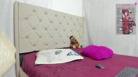 Snapshot of emi_henao chatting on April 8, 2026, 12:38 pm EMI online show from April 8, 2026, 12:38 pm