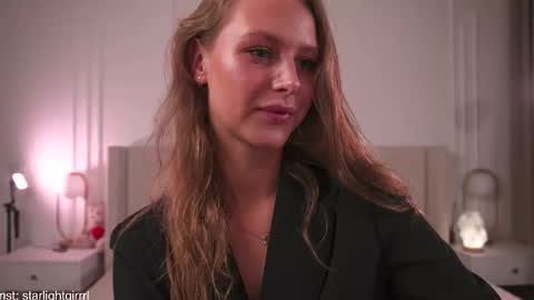 Snapshot of emi_me chatting on September 29, 2025, 4:12 pm Emi me online show from September 29, 2025, 4:12 pm