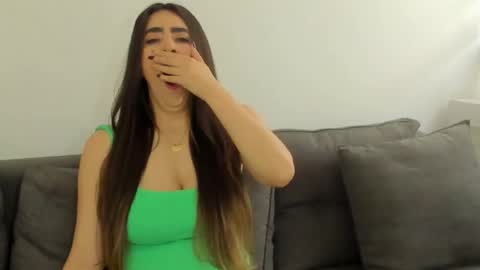 emi_royse online show from March 11, 2026, 6:47 pm