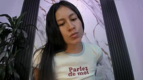 Emilia Gomez online show from May 20, 2026, 2:12 pm
