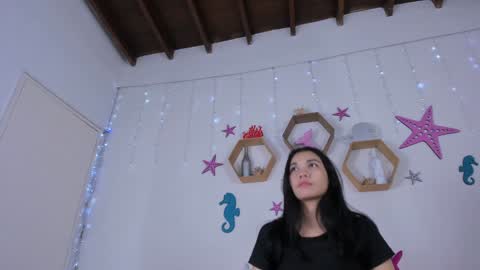 Snapshot of emiily_parkerr chatting on December 28, 2024, 9:20 am Emily online show from December 28, 2024, 9:20 am