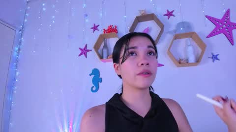 Snapshot of emiily_parkerr chatting on September 26, 2025, 3:21 am Emily online show from September 26, 2025, 3:21 am