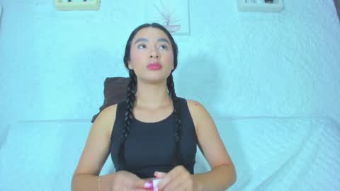 Snapshot of emiily_s chatting on January 30, 2025, 12:06 pm Emily online show from January 30, 2025, 12:06 pm