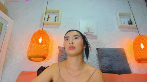 Snapshot of emiily_s chatting on September 16, 2025, 12:06 pm Emily online show from September 16, 2025, 12:06 pm