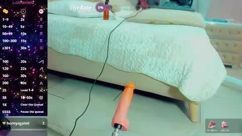 Snapshot of emiilysaenzz chatting on December 18, 2025, 5:08 pm EmillySaenz online show from December 18, 2025, 5:08 pm