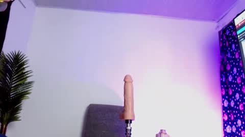 Snapshot of emiirose chatting on February 7, 2026, 10:08 am Emi Rose online show from February 7, 2026, 10:08 am