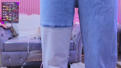 Emily online show from January 10, 2025, 12:58 pm