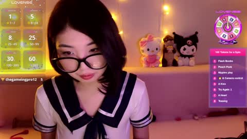 Snapshot of emili_blanc chatting on January 8, 2025, 11:43 am Emili online show from January 8, 2025, 11:43 am