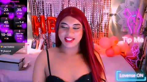Snapshot of emili_roux chatting on February 13, 2025, 8:45 pm Emili roux online show from February 13, 2025, 8:45 pm