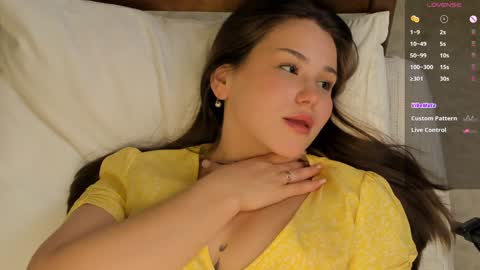 Snapshot of emilia_dream chatting on January 28, 2025, 5:35 pm emilia_dream online show from January 28, 2025, 5:35 pm