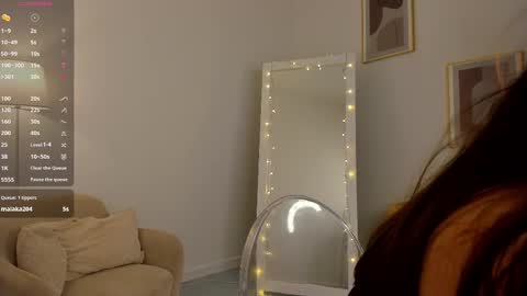 Snapshot of emilia_dream chatting on February 27, 2025, 7:04 pm emilia_dream online show from February 27, 2025, 7:04 pm