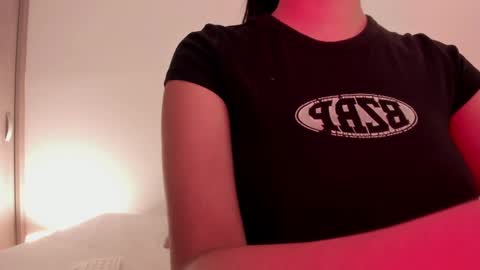Snapshot of emilia_ghendle chatting on December 19, 2024, 3:08 pm Emilia Big Boobs online show from December 19, 2024, 3:08 pm