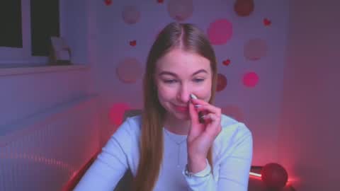 Emilia online show from March 2, 2025, 6:05 am