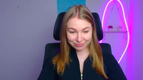 Emilia online show from March 24, 2026, 12:21 pm