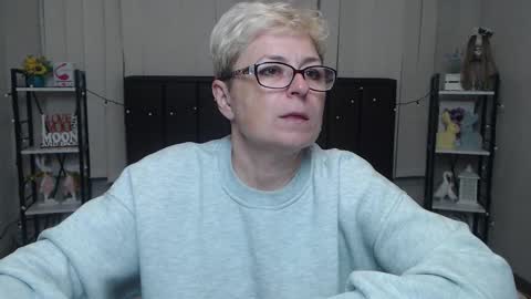 EmiliaGree online show from October 10, 2025, 5:28 am