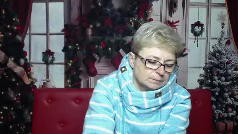 Snapshot of emiliagree chatting on January 13, 2026, 6:13 pm EmiliaGree online show from January 13, 2026, 6:13 pm