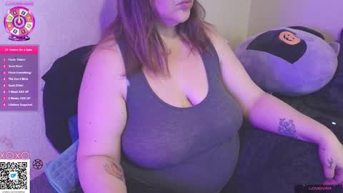 Snapshot of emiliefoxx chatting on December 1, 2024, 4:51 pm emilie foxx online show from December 1, 2024, 4:51 pm