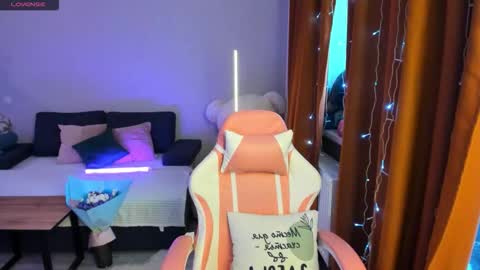 Snapshot of emiliyaqueen chatting on January 12, 2026, 7:46 am Emiliya online show from January 12, 2026, 7:46 am