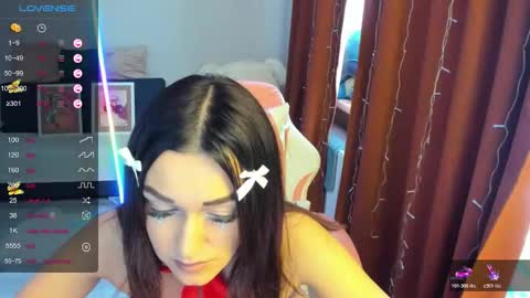 Snapshot of emiliyaqueen chatting on February 14, 2026, 7:38 am Emiliya online show from February 14, 2026, 7:38 am