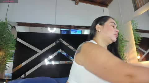 Snapshot of emily18__ chatting on February 28, 2025, 11:14 am Emily online show from February 28, 2025, 11:14 am